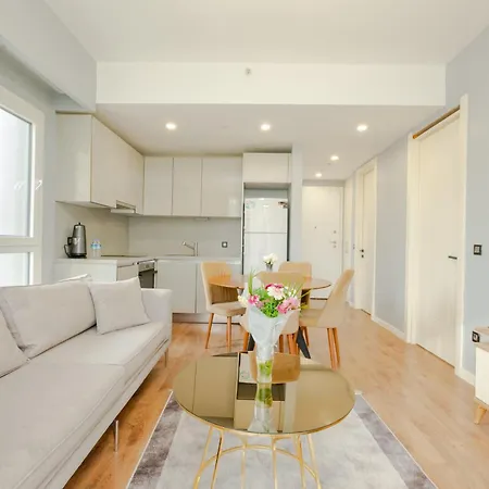 High Floor Lux 2 Апартаменты *